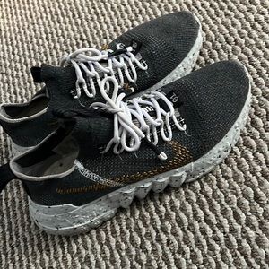 Nike space hippie